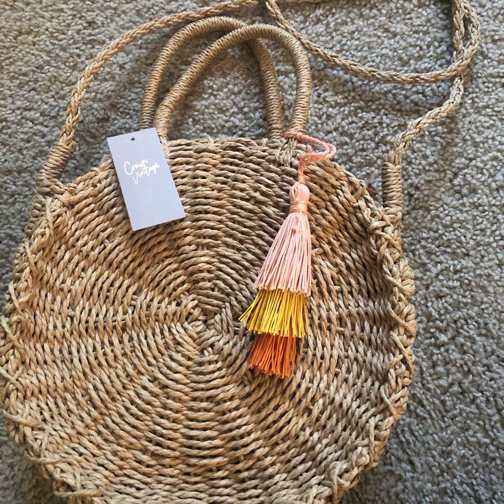 New Braided Round Crossbody bag
